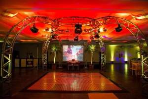 DJ e Sonorizao Profissional para Festas e Eventos