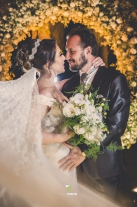 Casamento de Simone e Rodrigo no Espaço Catavento - Decoração Bella Flor. 
