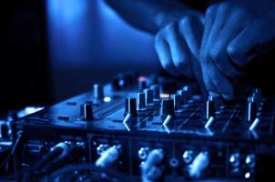 A sua festa merece um bom DJ