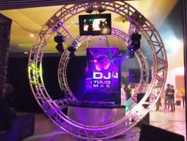 DJ Tlio Max: Quando a msica  boa, sua festa vai mais longe!