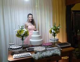 15 anos Laura