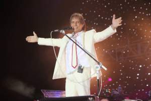 Roberto Carlos abre temporada de shows na Expocrato