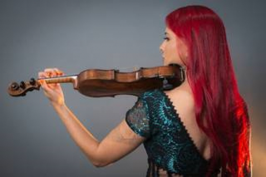 Cris Moreira Violinista para Festas e Eventos